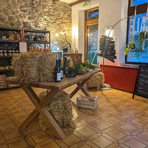 lauberge-du-roy.fr-provencehotel.com/